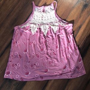 Pink floral flowy tank top with crochet
